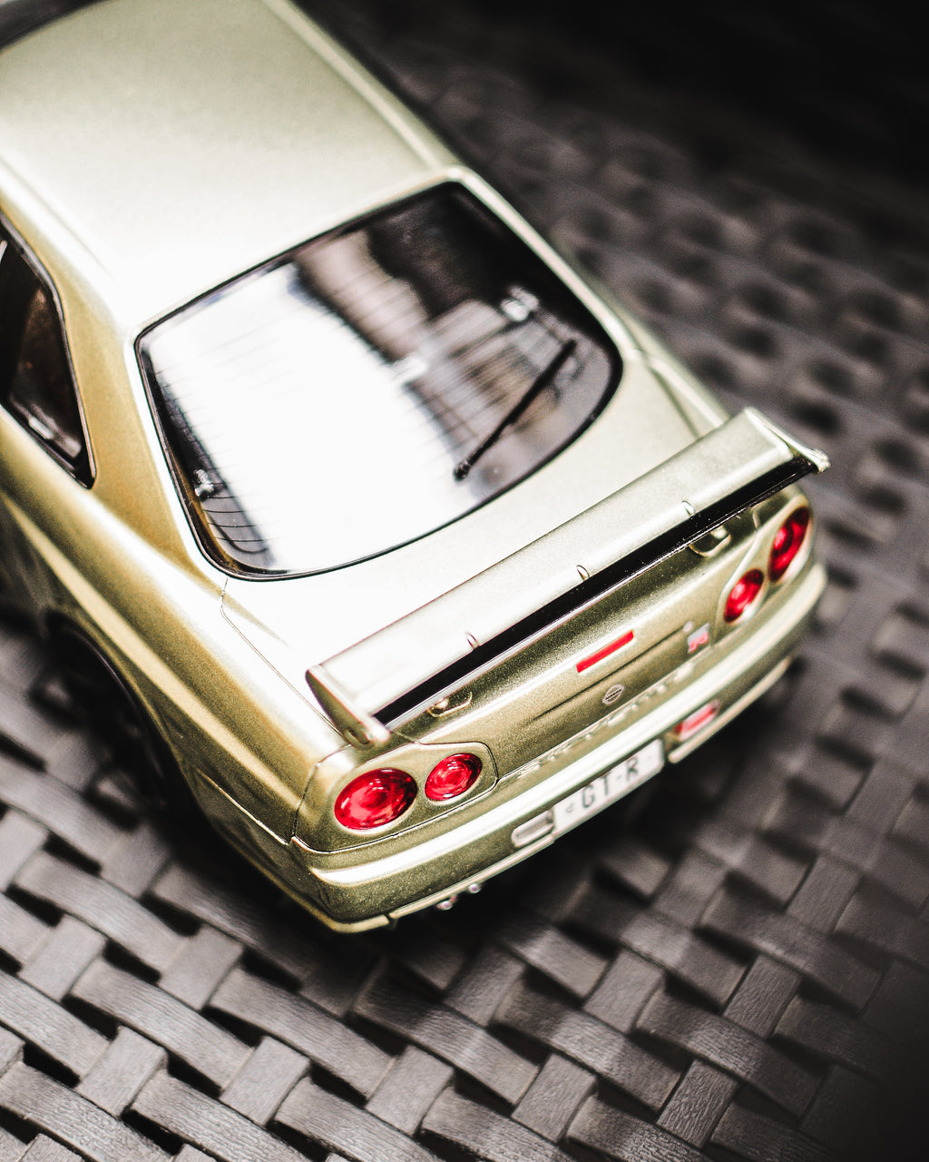 1:18 Nissan Skyline GT-R R34 JDM 18" 1999