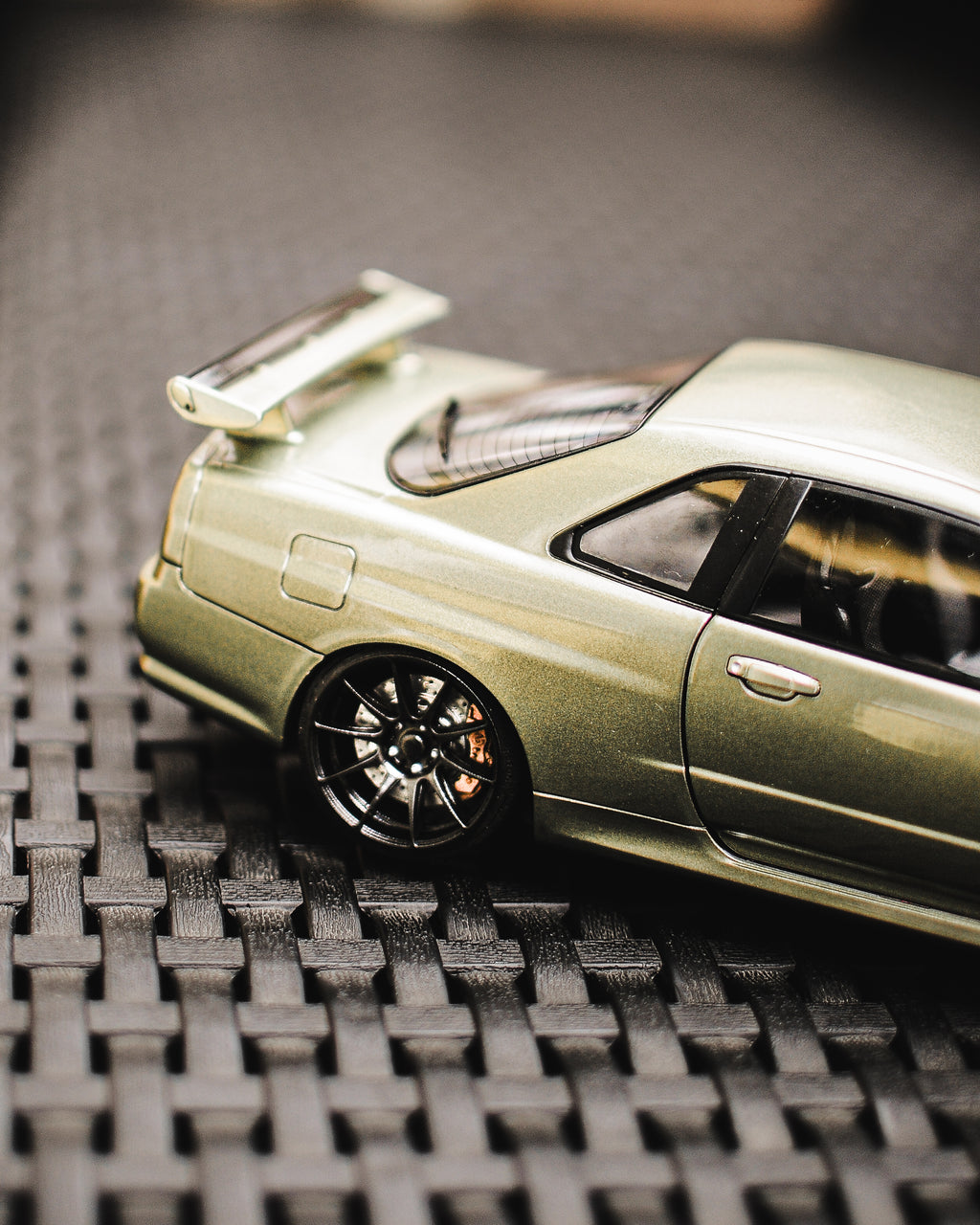 1:18 Nissan Skyline GT-R R34 JDM 18" 1999