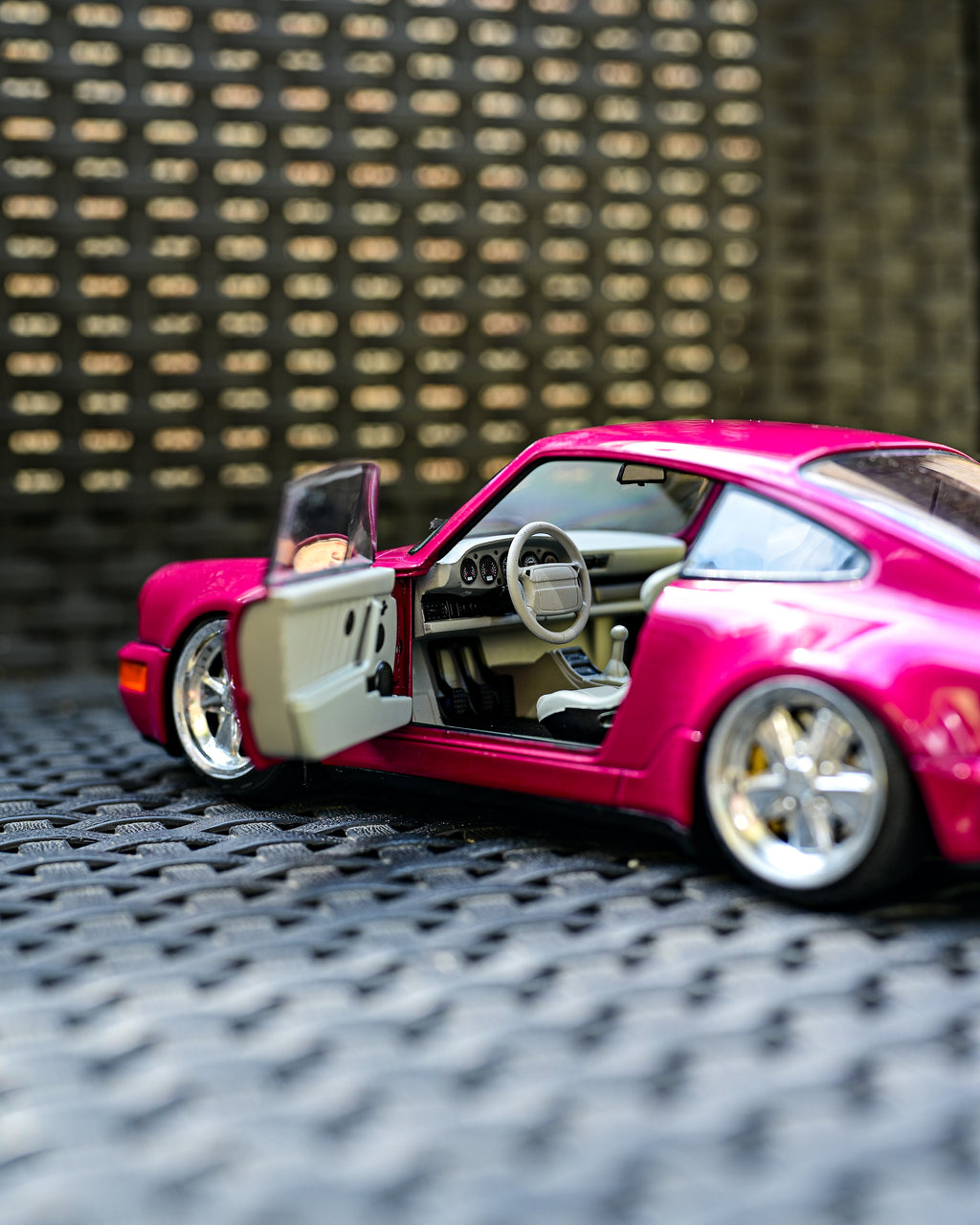 Porsche 911 (964) Turbo Fuchs Wheels 18" 1991