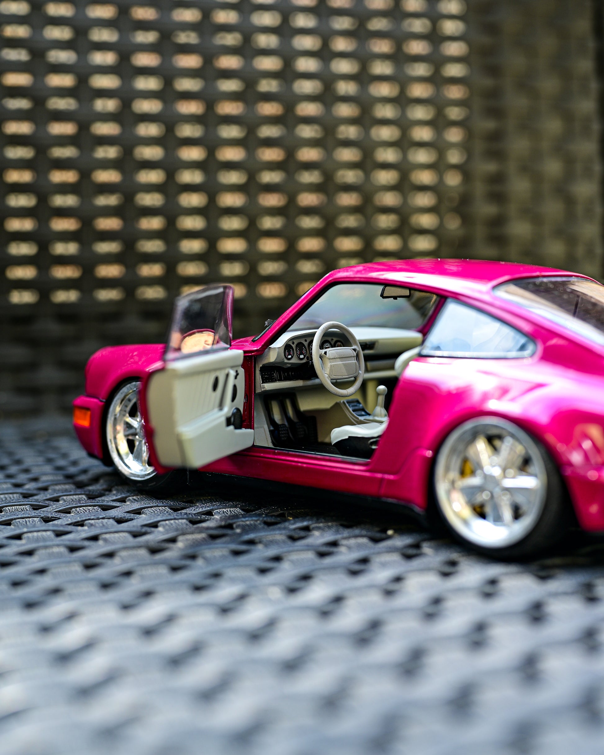 Porsche 911 (964) Turbo Fuchs Wheels 18" 1991